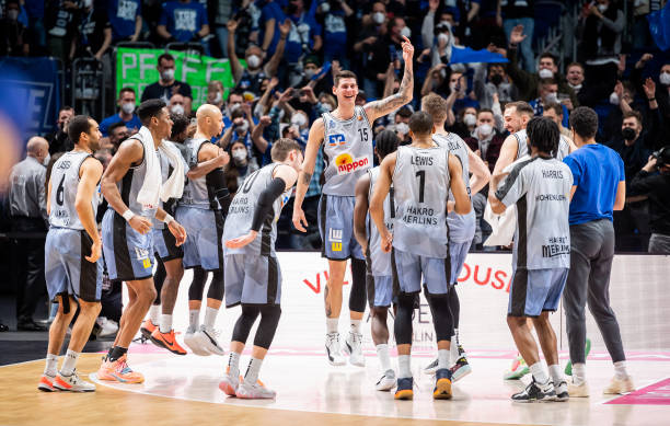 为观众带来 为观众带来