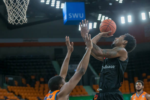 伤病潮与资 伤病潮与资